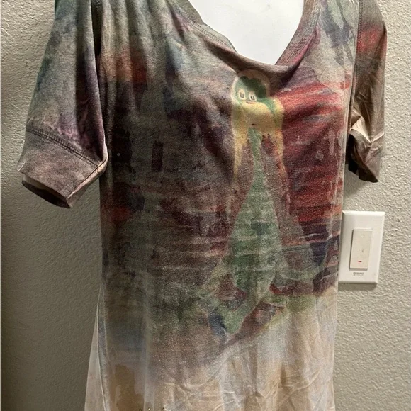 Dr Seuss short sleeve Tshirt size xL
Super soft material - - Picture 3 of 8